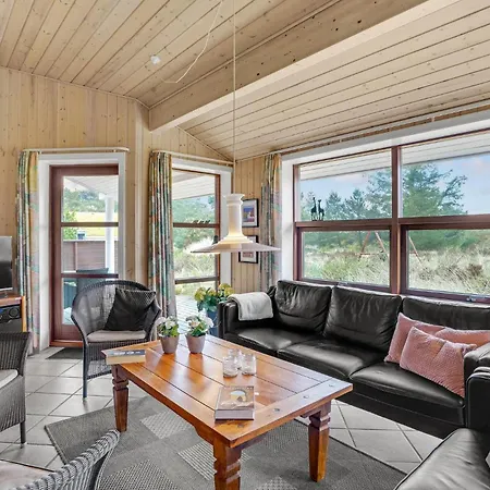 Holiday home Awesome In With Wifi